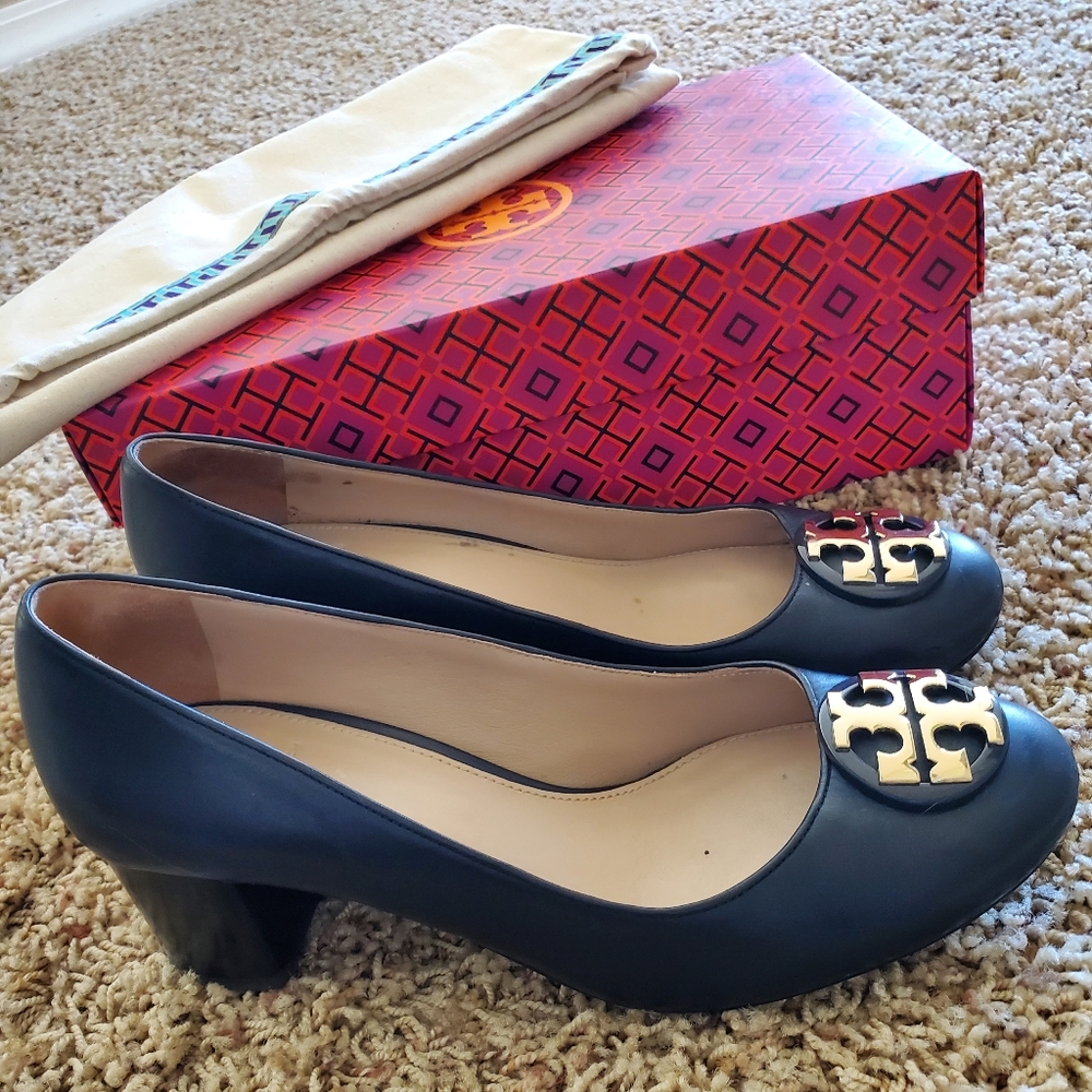 Women's Tory Burch Navy Blue Janey Pump - 8.5